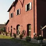 Bed & Breakfast Il Baffetto 4*