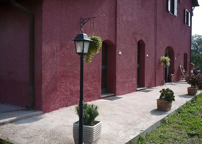 Bed & Breakfast Il Baffetto 4*